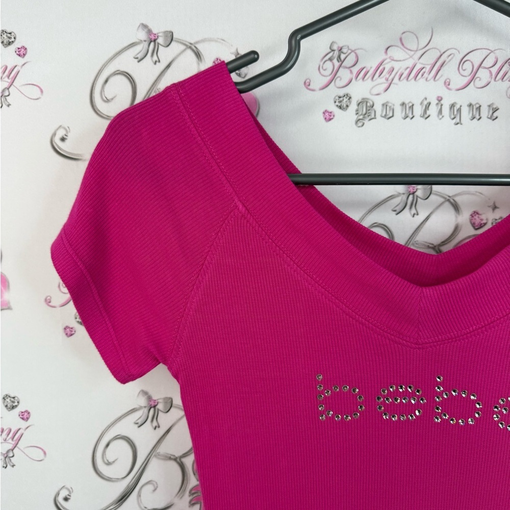 Bebe Swarovski T-shirt rhinestone bling brand new Y2K Women's Fuchsia V-Neck Tee - Picture 9 of 15
